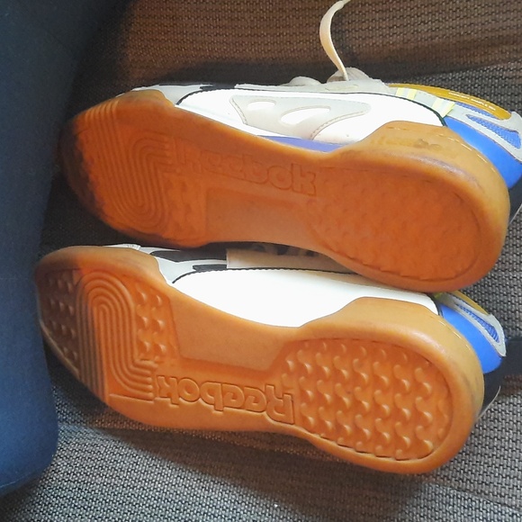 Reebok sneakers - Picture 3 of 7